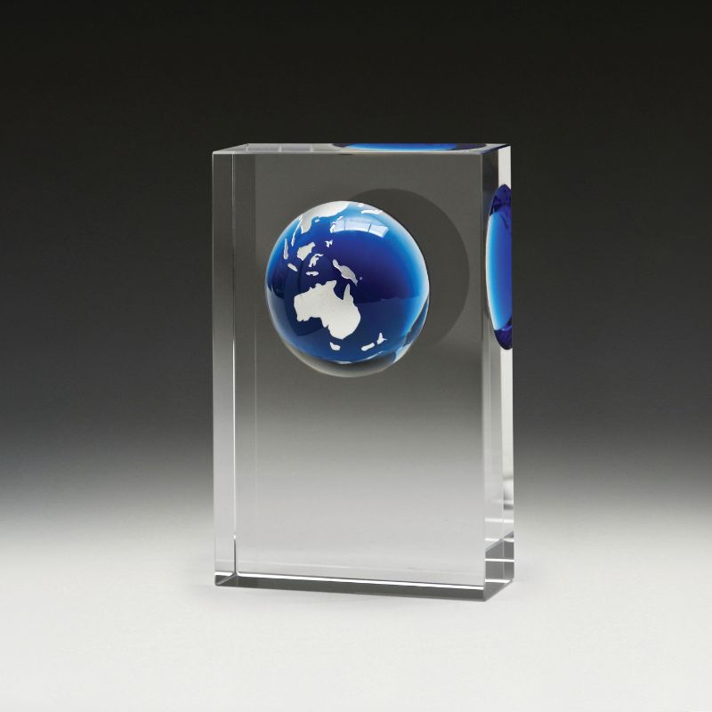 BG131M Plaque Blue Globe Award 13.5cm