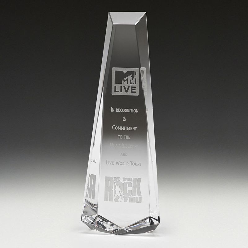 CC337M Phoenix Crystal Standout Award 27.5cm