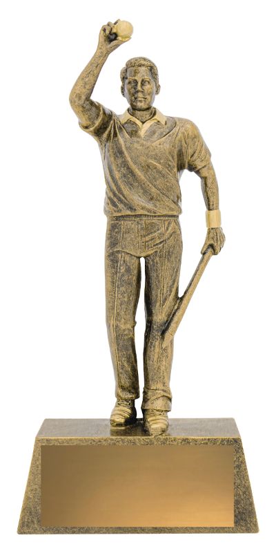 11711E Cricket Hero Bowler 270mm