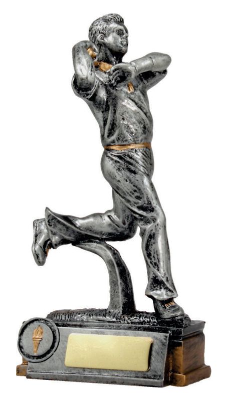 12011 Cricket Bowler 205mm