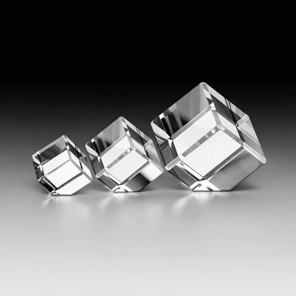 OC-C Bevelled Crystal Cube
