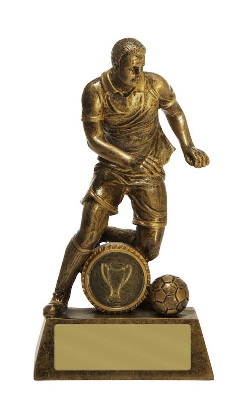 762G-9MB Striker -Football Male 16cm