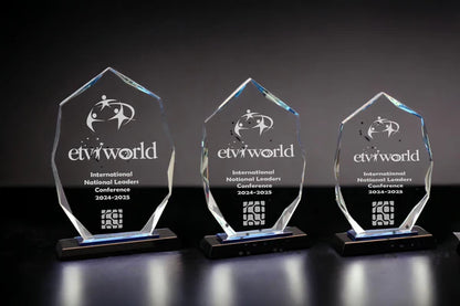 OCQ-403 Apex Crystal Award