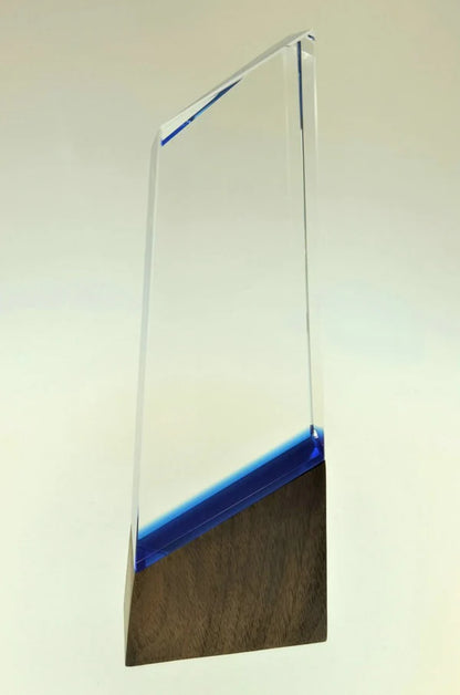OCQ-531 Pinnacle Crystal Award 250mm
