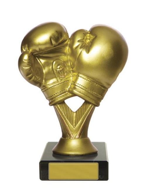 S24-11817 Boxing Figure on Base 13.5cm