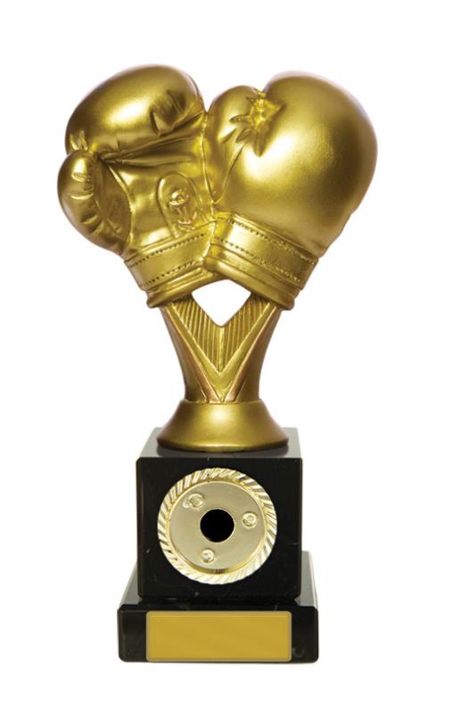 S24-11818 Boxing Figure on Column 18.5cm