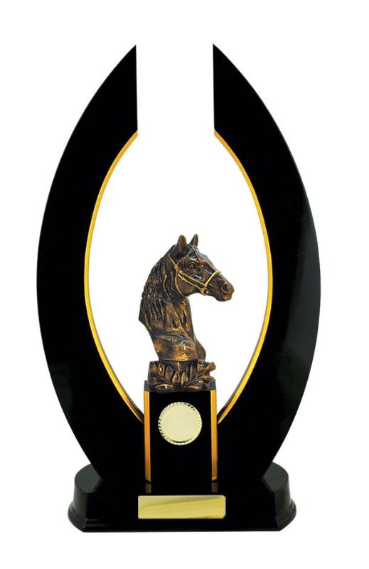 S24-15002DK Timber Buildup Horses 38cm