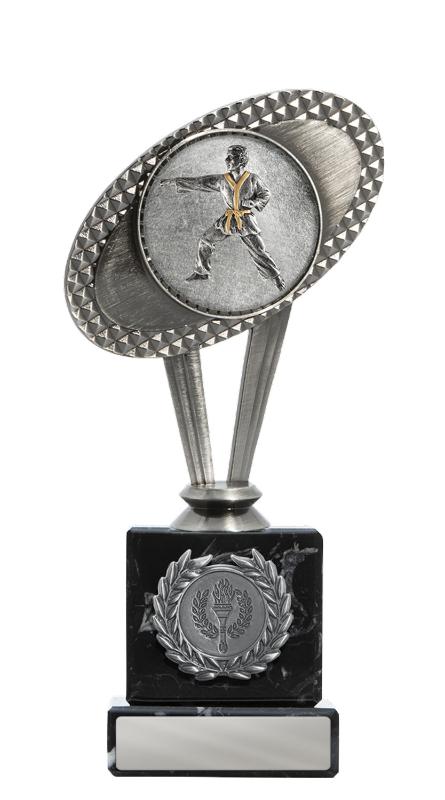 S24-15606 Metal Martial Arts Theme on Column 20cm
