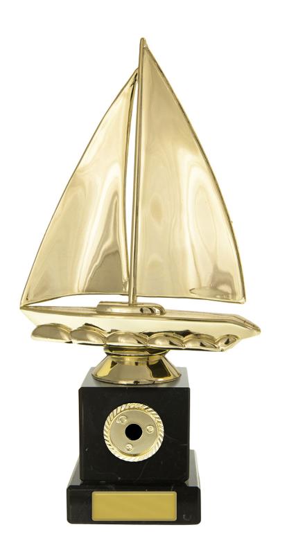 S24-20509 Sailboat on Column 20cm