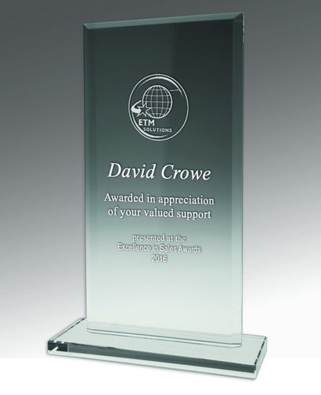 VAC05A Value Crystal - Rectangle 17.5cm