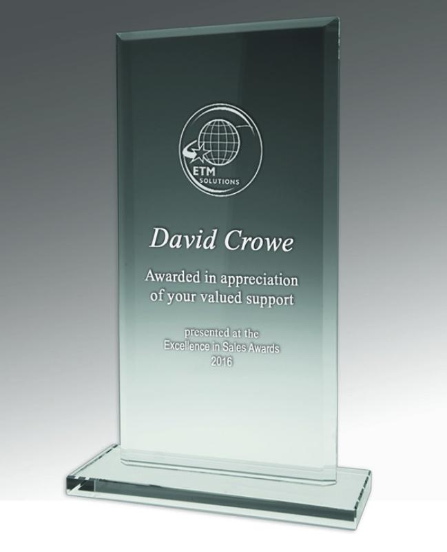 VAC05C Value Crystal - Rectangle 22.5cm