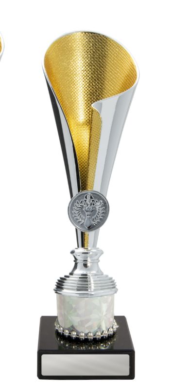 W22-1107 Capri Cup 22.7cm