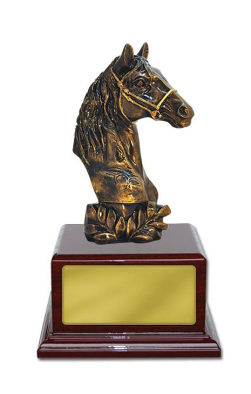 W22-9818 Horsehead on Base 19cm