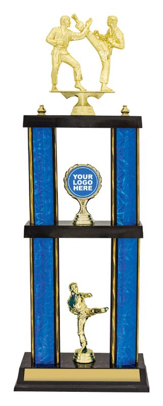 X3439 Wildcat Double Poster Trophy 58cm