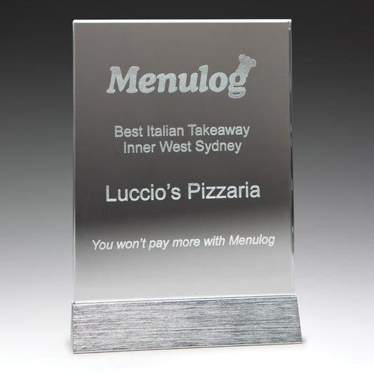 GM104L Glass Portrait Award 21cm