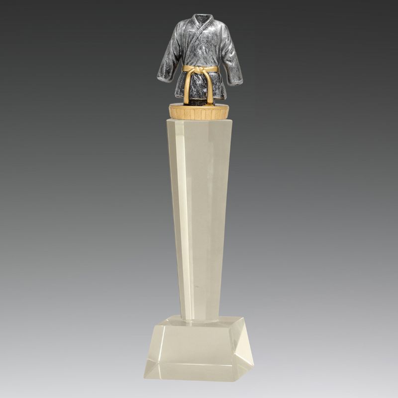 UC45B Martial Arts Crystal 26.5cm